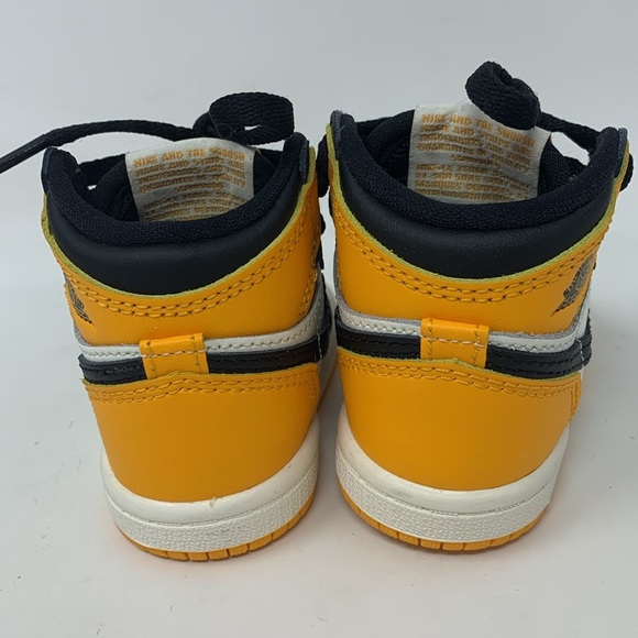 NWOT Nike Air Jordan 1 Retro Baby Sneakers - Picture 4 of 9